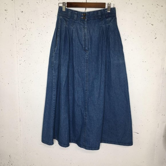 Koret Dresses & Skirts - Women's Koret City Blue Jean Skirt size 12